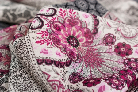 ŻORŻETA WISKOZOWA ORNAMENT PATCHWORK