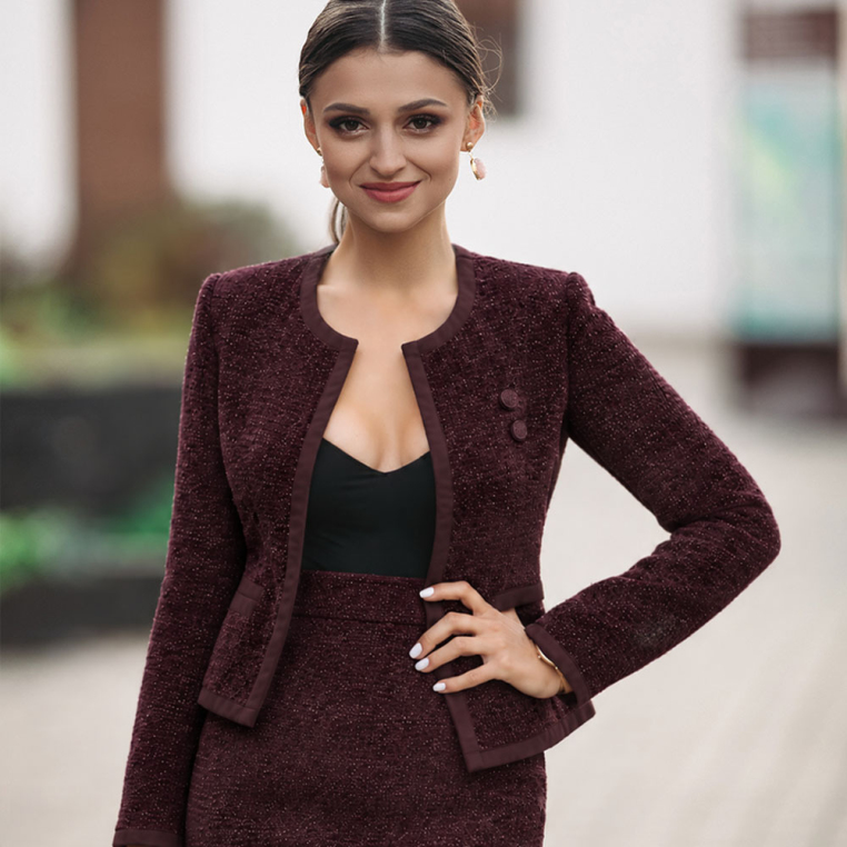 <b>Materiały w kratkę/Chanel</b>