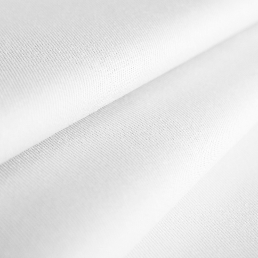 Jeans Prime to wysokiej jakości bawełniana tkanina jeansowa o klasycznym wyglądzie i nowoczesnym komforcie.