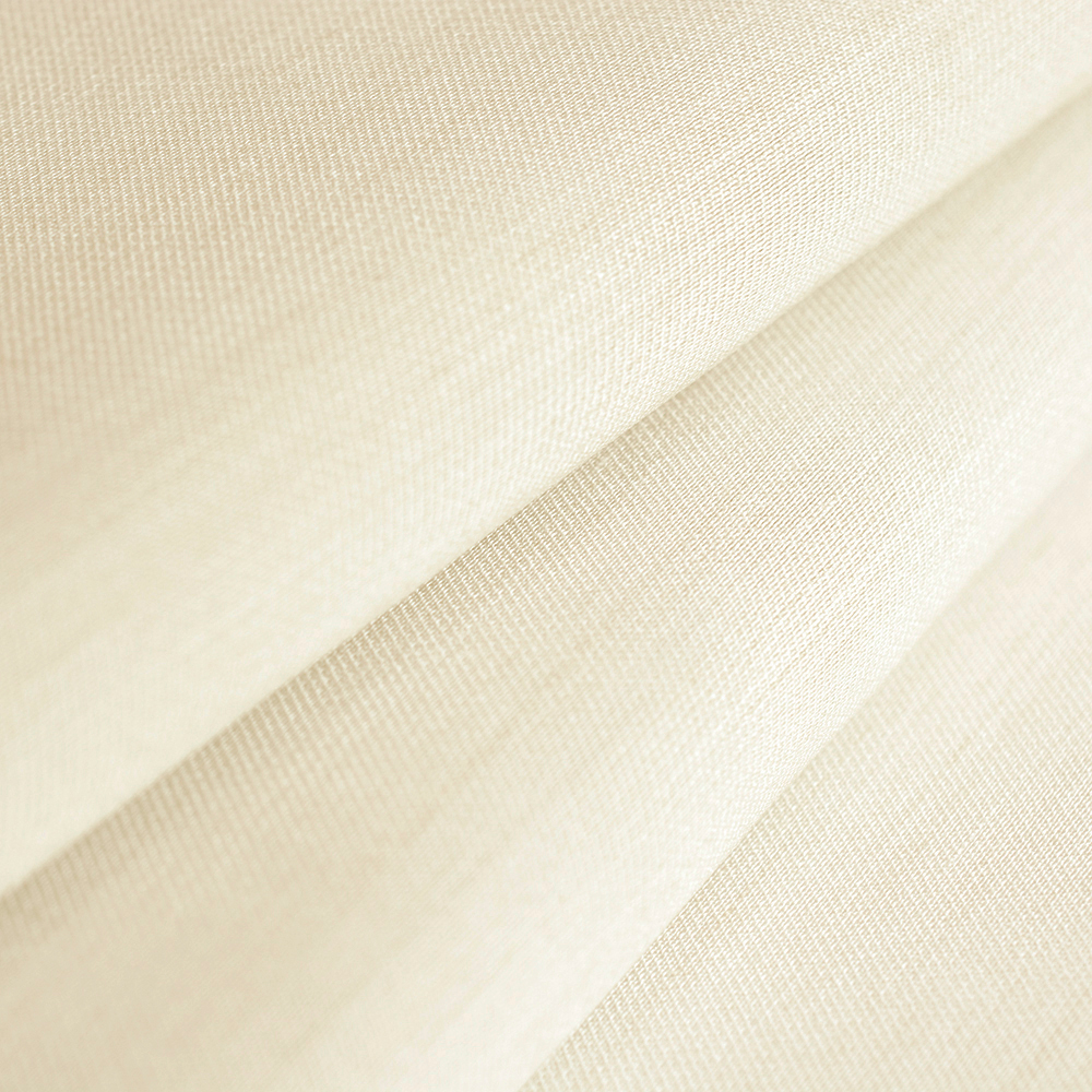 Tkanina Teneryfa to elegancka mieszanka wiskozy z dodatkiem lnu, wyróżniająca się subtelnym, delikatnie melanżowym wykończeniem.