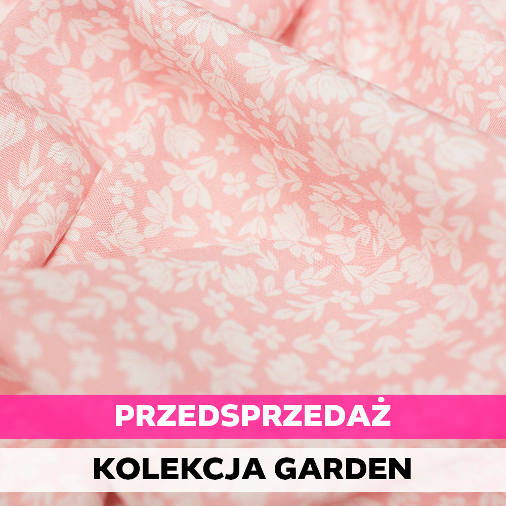 Tkanina z 100% wiskozy to lekki, miękki materiał, który pięknie układa się na sylwetce, tworząc naturalne fałdy i swobodny ruch.