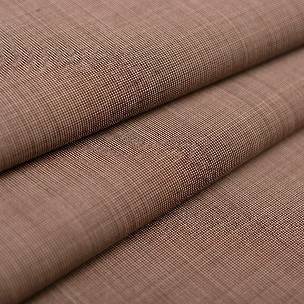 Elegancka tkanina o bardzo wysokiej jakości, która łączy miękkość, przewiewność i subtelny komfort.