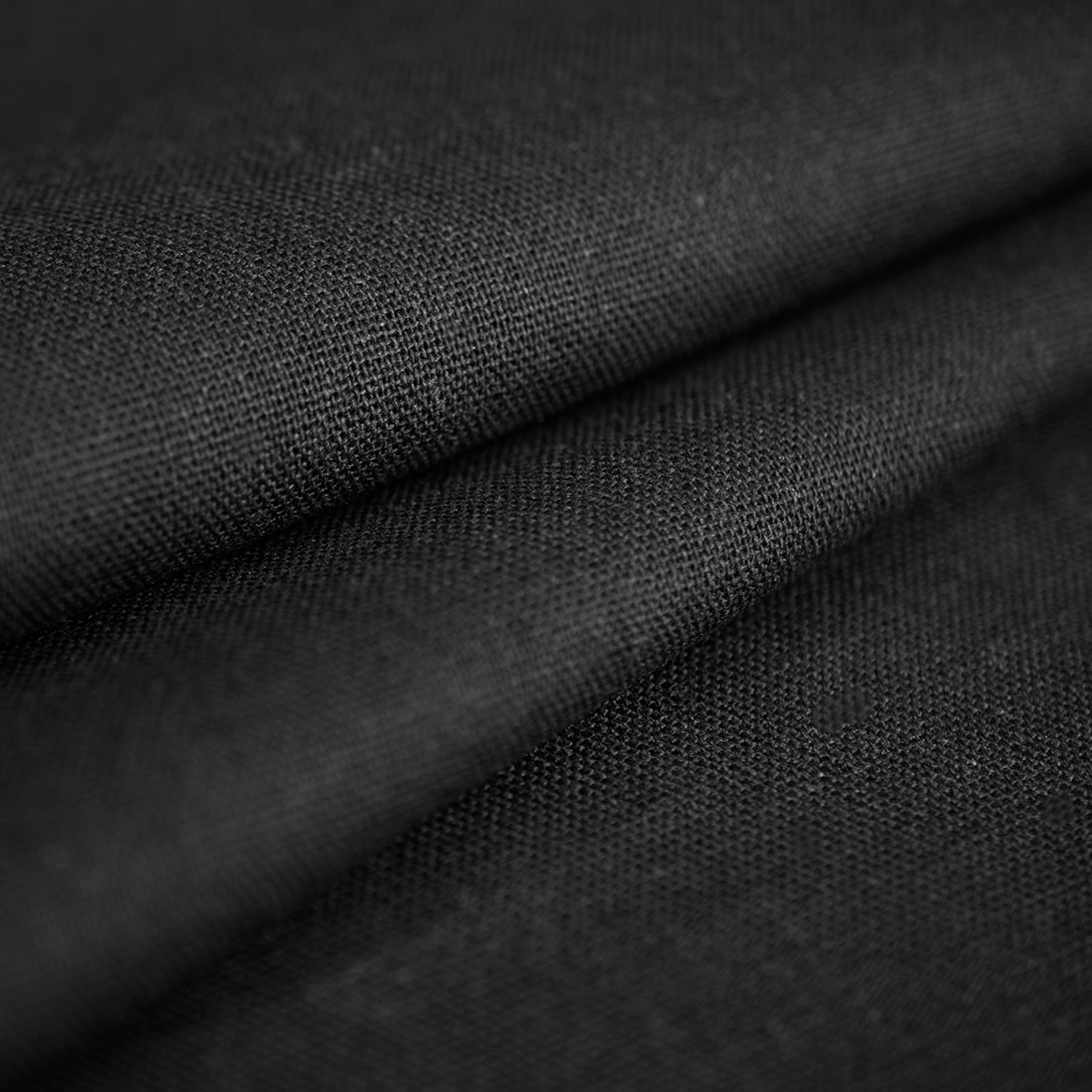 Len Natur – lniana tkanina o wyraźnym płóciennym splocie i jednolitym zabarwieniu.