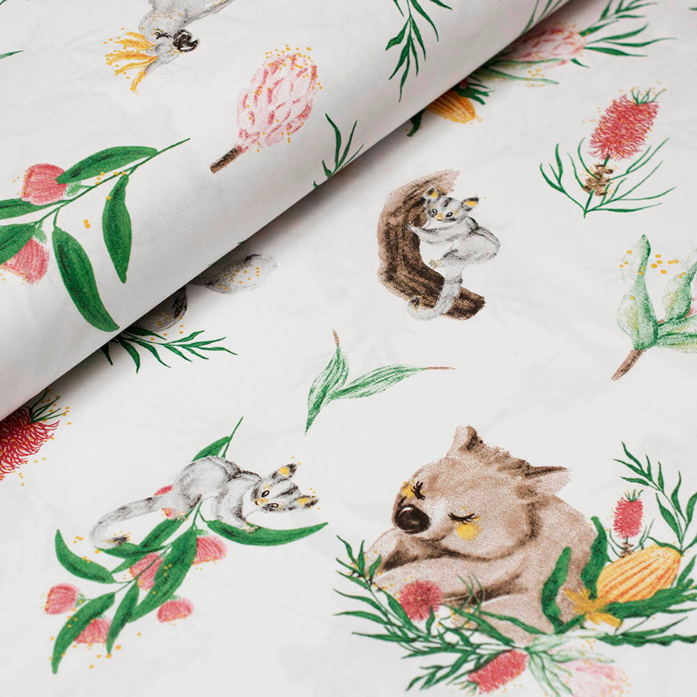 Tkanina bawełniana o splocie płóciennym, wyprodukowana w Polsce.