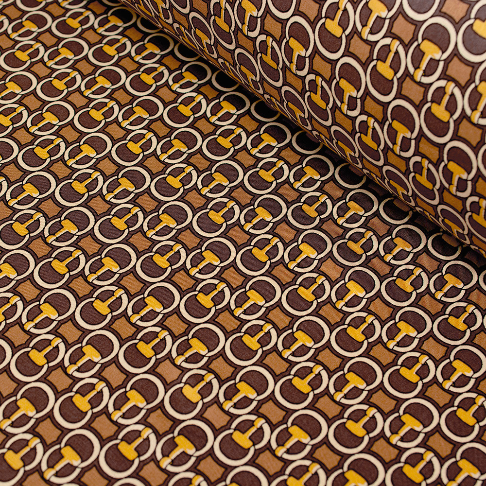 Tkanina z 100% wiskozy.