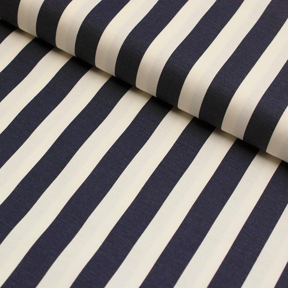 Stylowa tkanina dekoracyjna wykonana z mieszanki bawełny i włókien syntetycznych to doskonały wybór do różnorodnych aranżacji.