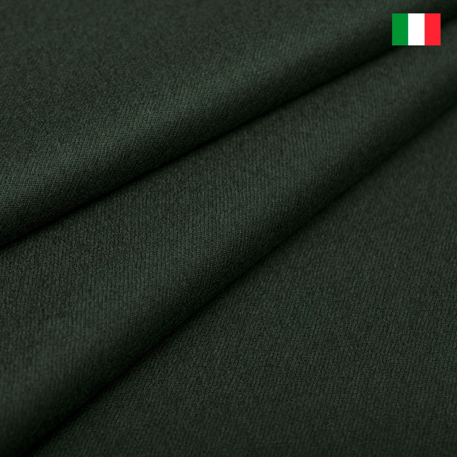 Elegancka tkanina garniturowa o jednolitym zabarwieniu i przyjemnej w dotyku fakturze.