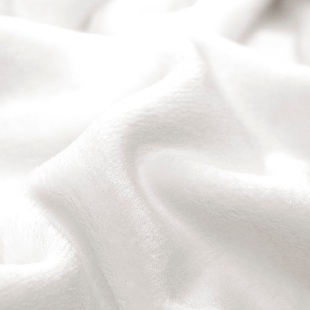 Minky Polar – dwustronna dzianina z krótkim włosem, niezwykle przyjemna i miękka w dotyku.