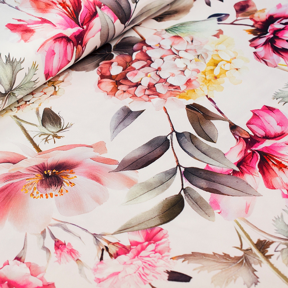 Wzorzysta tkanina dekoracyjna typu Milas, w pięknym kwiecistym wzorze.