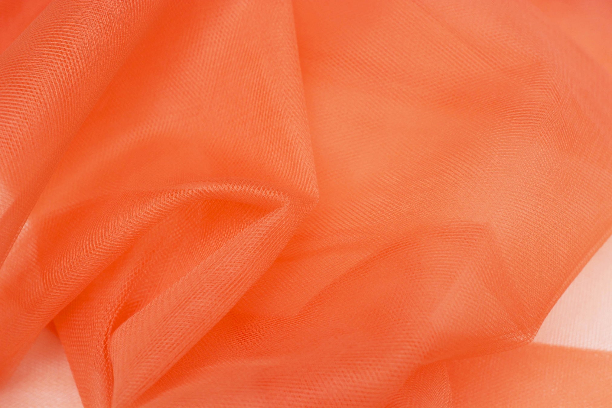
	Tiul Crizia Extra, delikatna tkanina włoskiego producenta o jednolitym zabarwieniu i szerokości 2,80 mb.