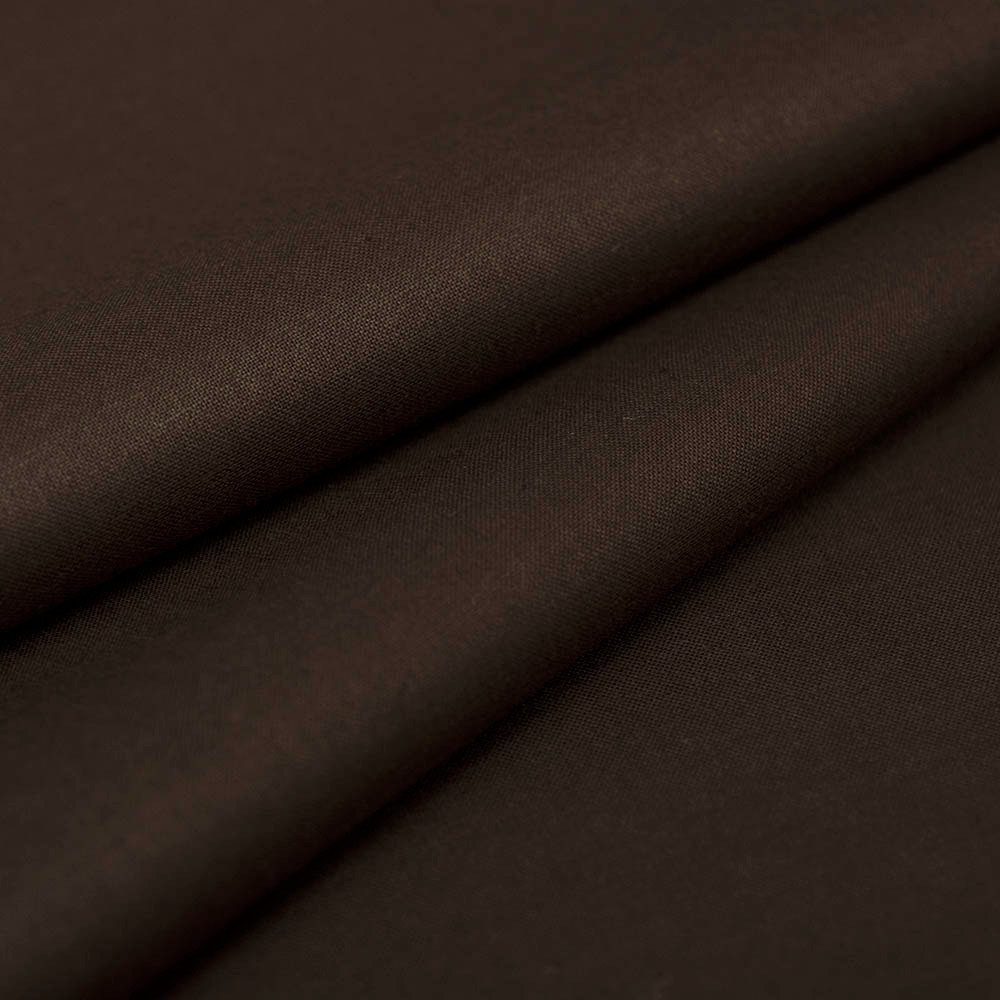 Tkanina bawełniana o splocie płóciennym, wyprodukowana w Polsce.