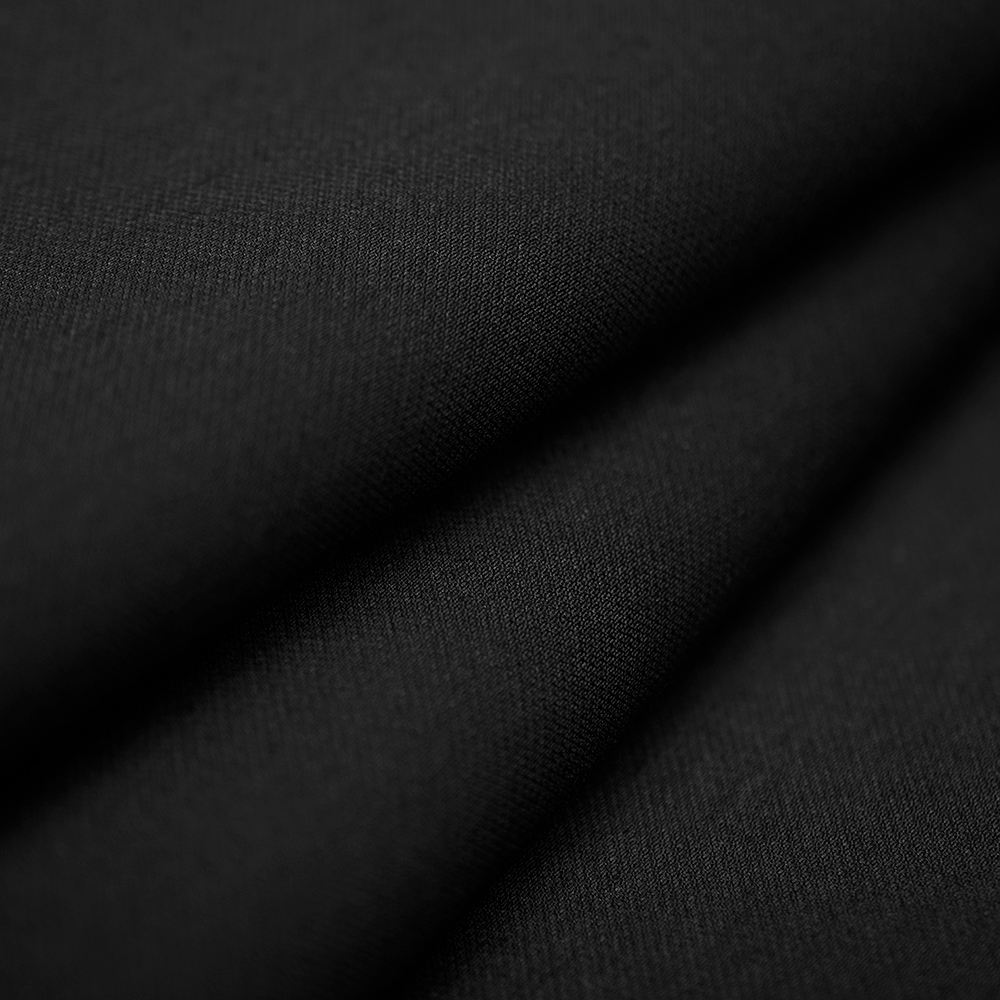 Tkanina Teneryfa to elegancka mieszanka wiskozy z dodatkiem lnu, wyróżniająca się subtelnym, delikatnie melanżowym wykończeniem.