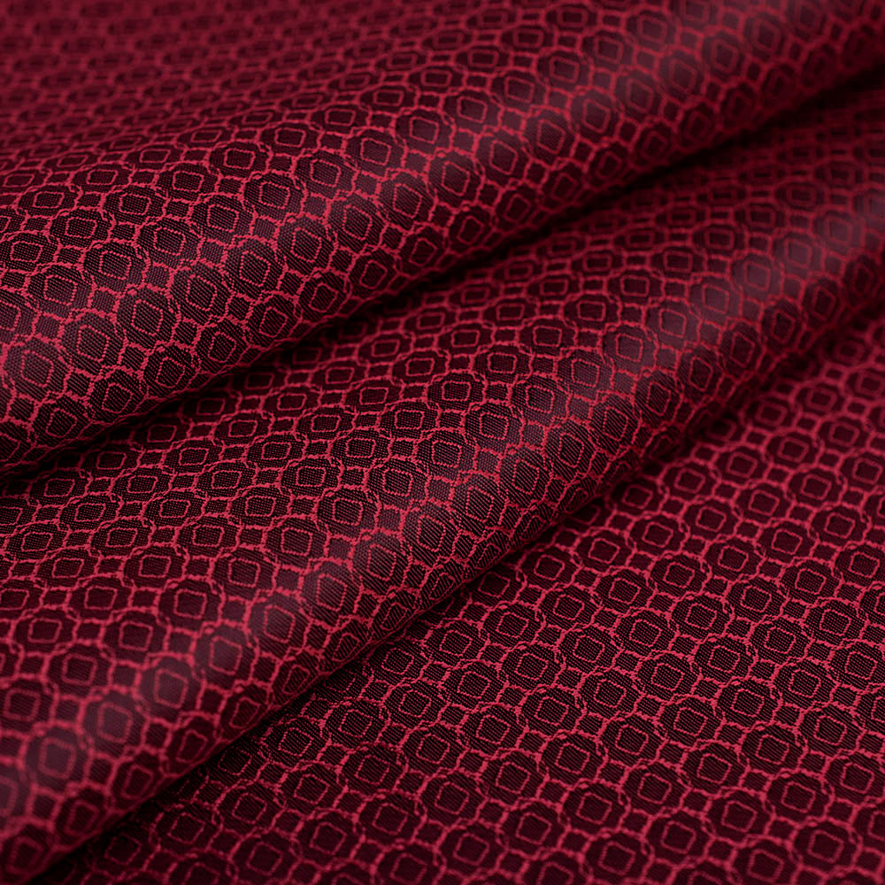 Wzorzysta podszewka żakardowa wykonana z włókien wiskozowych.