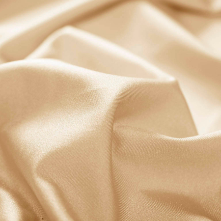 Dzianina typu Lycra to wysokiej jakości materiał o jednolitym kolorze, który zachwyca wyjątkową elastycznością – rozciąga się w obu kierunkach, zapewniając idealne dopasowanie i komfort noszenia.