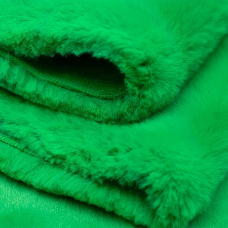 Wysokiej jakości użytkowania dzianina futrzana w pięknym kolorze Isle Green.