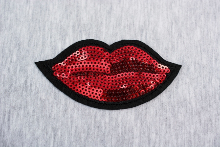 APLIKACJA RED LIPS