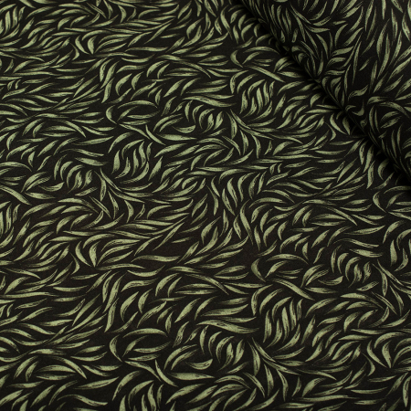 Tkanina z 100% wiskozy to lekki, miękki materiał, który pięknie układa się na sylwetce, tworząc naturalne fałdy i swobodny ruch.