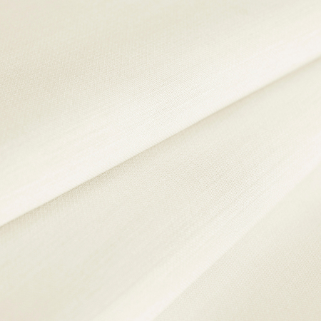 Tkanina Teneryfa to elegancka mieszanka wiskozy z dodatkiem lnu, wyróżniająca się subtelnym, delikatnie melanżowym wykończeniem.