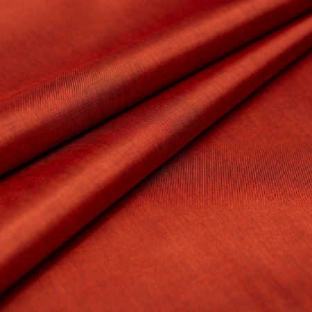 Podszewka VENEZIA, wykonana z wysokiej jakości włókien naturalnego pochodzenia.