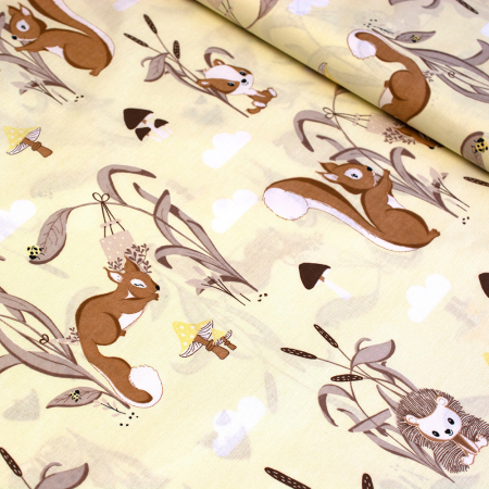 Tkanina bawełniana o splocie płóciennym, wyprodukowana w Polsce.