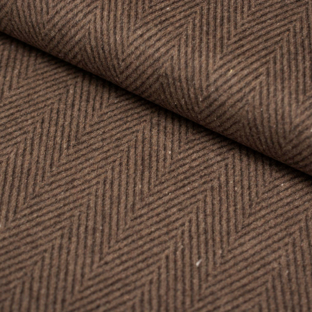 Tkanina płaszczowa w modny wzór jodełki to idealny materiał na jesienne i zimowe okrycia wierzchnie.