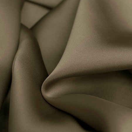Satyna Madagaskar SOFT&nbsp;– cieńsza wersja satyny Madagaskar, bardzo szykownej i eleganckiej tkaniny.
