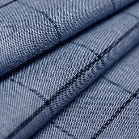 Elegancka tkanina o bardzo wysokiej jakości, która łączy miękkość, przewiewność i subtelny komfort.