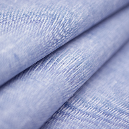 Len Casa Blanca - świetnej jakości tkanina lniana wykonana z mieszanki włókien lnu oraz bawełny.