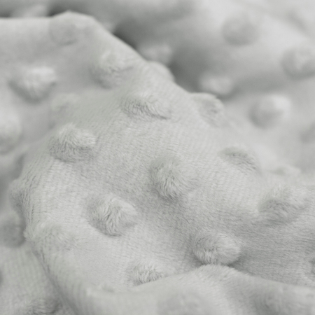 Minky Welur Kropki to bardzo popularna dzianina szczególnie wśród wyrobów dla dzieci.