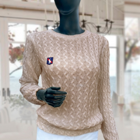 Bawełniana dzianina swetrowa w jednolitym kolorze, świetnie sprawdzi się jesienną porą.