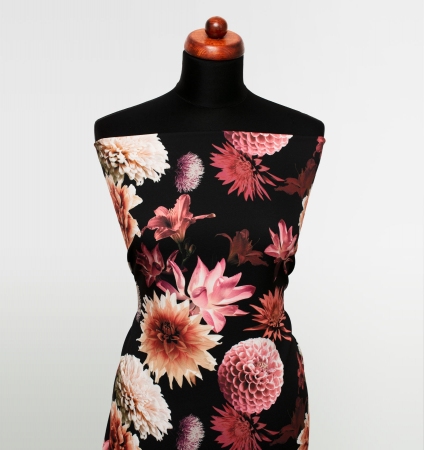 TKANINA KARELIA HERBAL FLOWERS BLACK