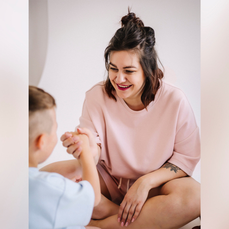 Wyjątkowa dzianina dresowa zachwyca swoją oryginalną formą i funkcjonalnością.