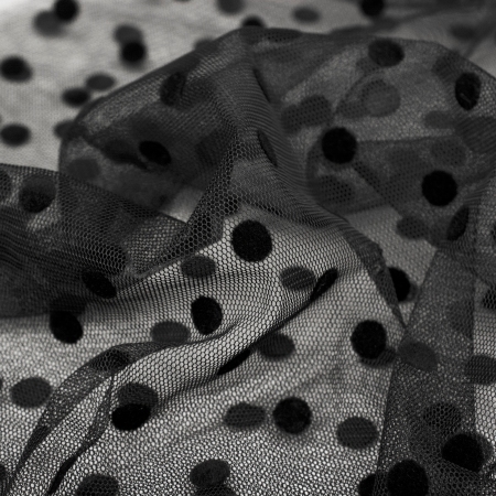TIUL VELVET DOTS TOTAL BLACK