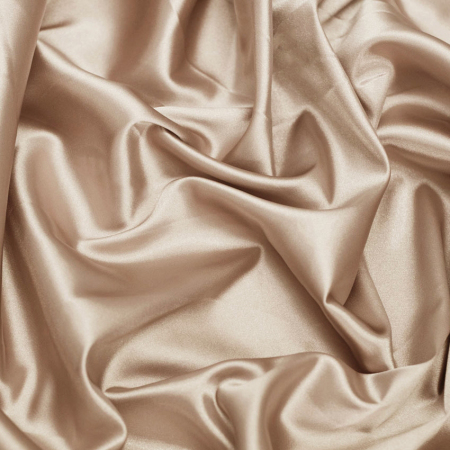 Tkanina satynowa o jednolitym zabarwieniu.