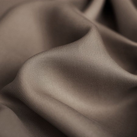Tkanina Tencel, potocznie zwana sztucznym jedwabiem.