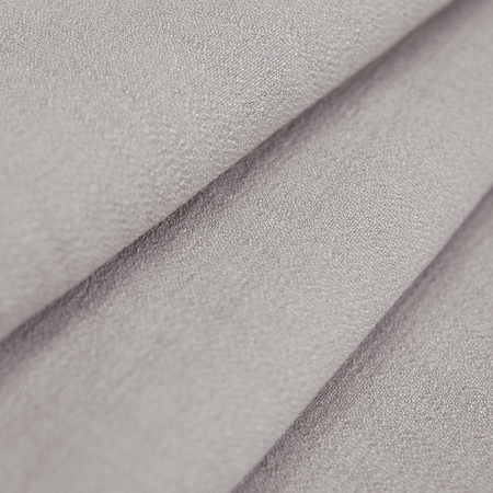 Wiskoza Salma – wysokogatunkowa tkanina wiskozowa, której głównym atutem jest delikatna faktura nawiązująca do splotu lnianego.