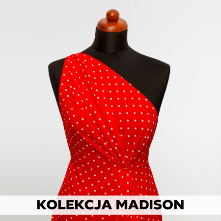 Tkanina z 100% wiskozy to lekki, miękki materiał, który pięknie układa się na sylwetce, tworząc naturalne fałdy i swobodny ruch.