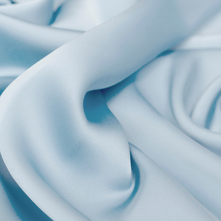 Satyna Madagaskar SOFT&nbsp;– cieńsza wersja satyny Madagaskar, bardzo szykownej i eleganckiej tkaniny.