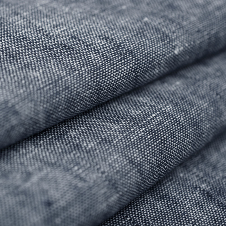 Len GEORGIO to wyjątkowa tkanina wykonana z 100% naturalnych włókien lnianych, w charakterystycznym dla tkaniny melanżowym wzorze.