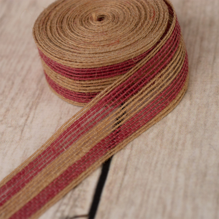 Ozdobna taśma pleciona wykonana ze sznurka jutowego oraz żyłkowej nici.