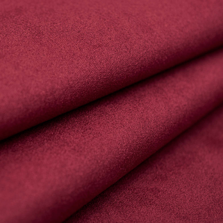 Carmen to cienka, dwustronna dzianina zamszowa o jednolitym kolorze i wyjątkowo miękkiej, aksamitnej fakturze przypominającej naturalny zamsz.