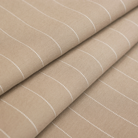 Wiskozowa tkanina o wysokiej jakości, miękka, przewiewna i przyjemna w dotyku.